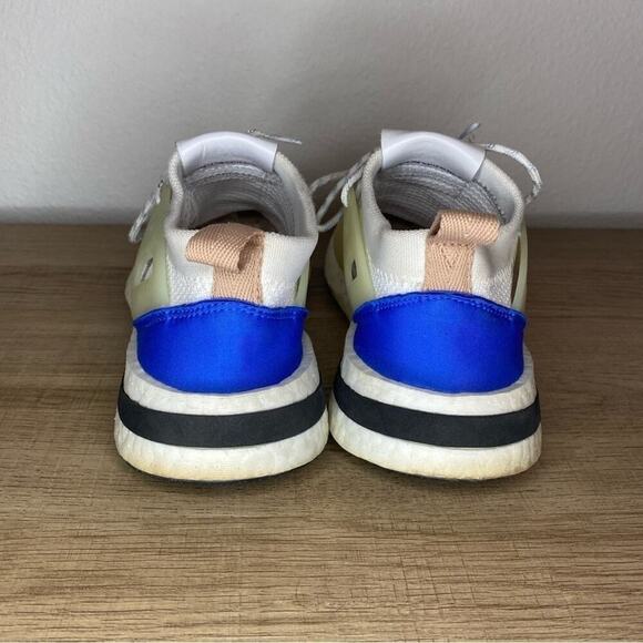 Adidas Arkyn Cloud White Ash Womens Running Shoes Blue Detail Lace Up Mesh - Picture 3 of 7